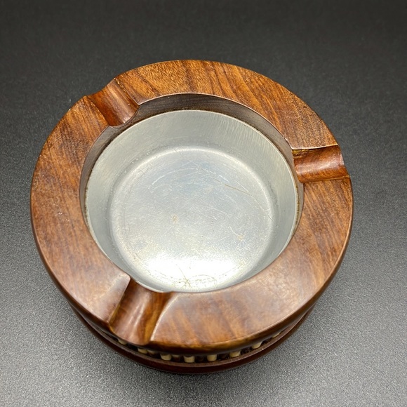 VTG African Olive Wood & Porcupine Quills Ashtray 3.5 in diameter - Picture 3 of 5